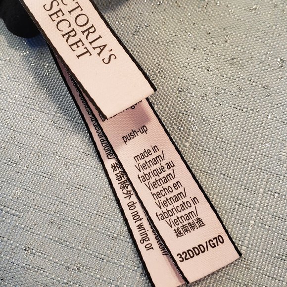 BRAND NEW Victoria's Secret Dream Angel  Ruffle glamour lace push up 32DDD - Picture 11 of 11